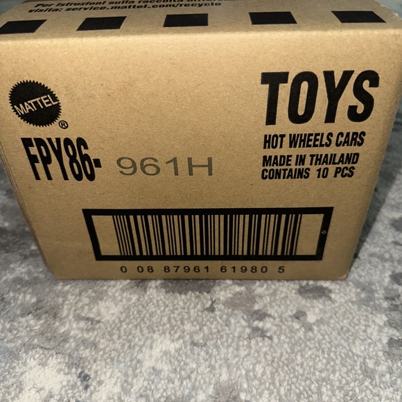 Hot Wheels Car Culture 2025 "HW Off Road" H Case 10 Cars, FPY86-961H Seal Case - Picture 2 of 9